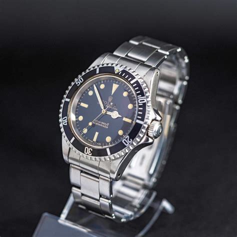 rolex 5513 gilt white crown|rolex submariner 5513 price.